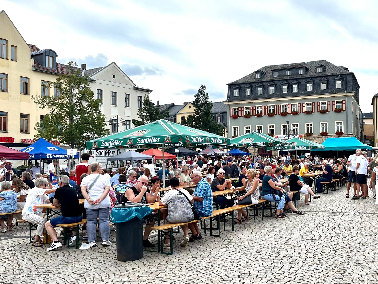 Detscherfest Blick Markt